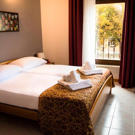 Hotel Corte Dal Castello Lazise Exterior foto