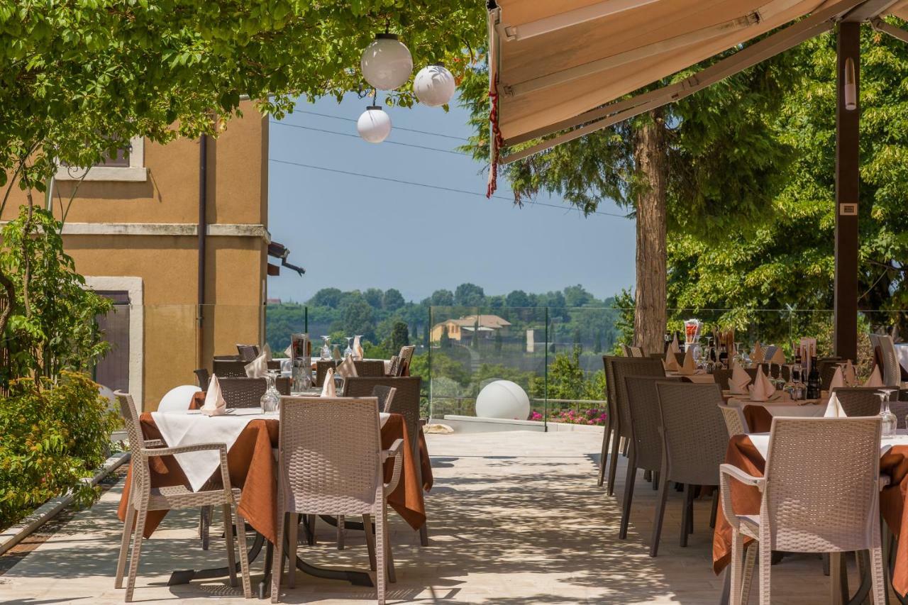 Hotel Corte Dal Castello Lazise Exterior foto