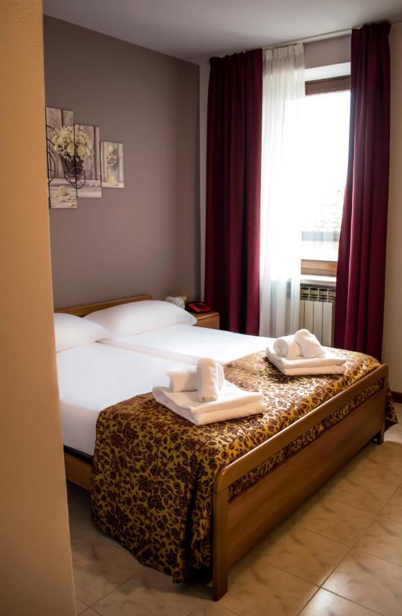 Hotel Corte Dal Castello Lazise Exterior foto